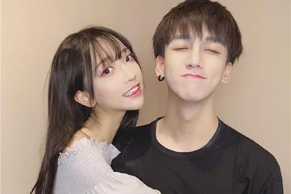 �ٽ�ʮӧ�İְ��Ǹ�ʲô�� ���������������ٽ�ʮӧ���ϵ��޵���Ƶ���