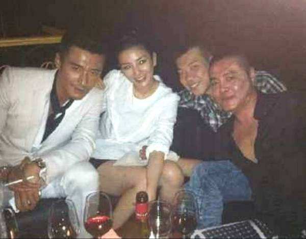 �����巢���ȵĺ�ͼ������� ��߶���Ƭ��������ͻ�����ô����