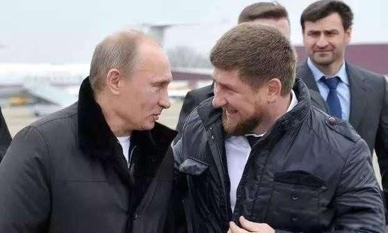 �����Ͷ���˹����ʲô��ϵ ���˹����������걻����˹�����