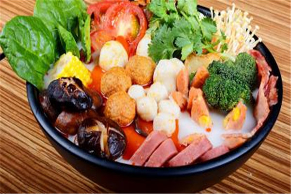 一碗麻辣烫13次的故事 廉价约会的暗示:6块钱的麻辣烫干了我13次