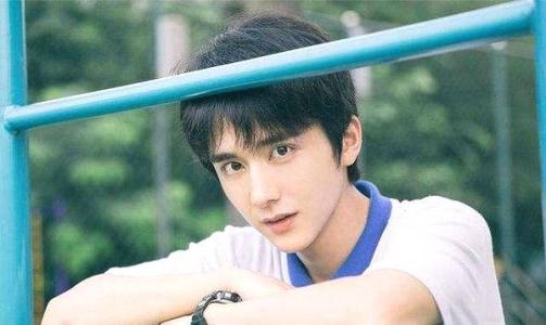 张新成个人资料简介及家世 真实恋情:张新成女朋友是谁