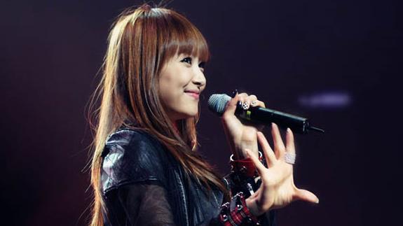 ������������˭?�������� ���ĵ�������ѩ���ϵ����