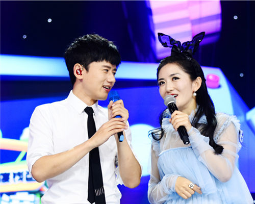 张杰谢娜什么时候在一起的 2006年两人认识成为恋人