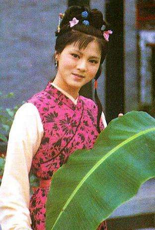 Ԭõ�ں�¥���а�����ʲô��ɫ�� ��ͬ�У�Ԭõ�Ϲ���������