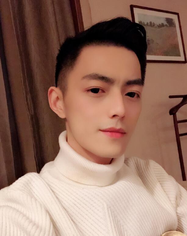 ������ѫ�������ϼ�� �����һ�е�����������