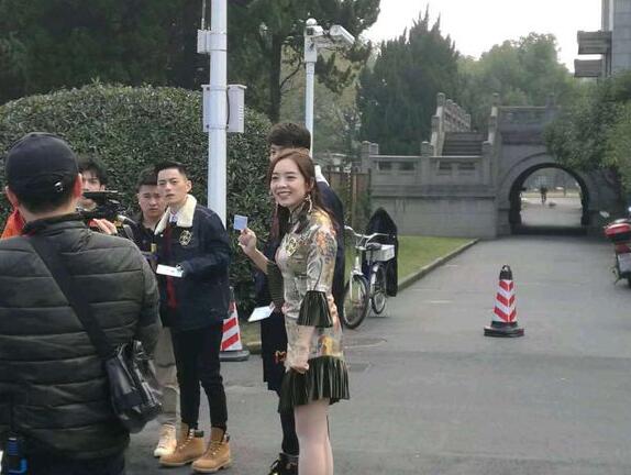 ������ѫ�������ϼ�� �����һ�е�����������