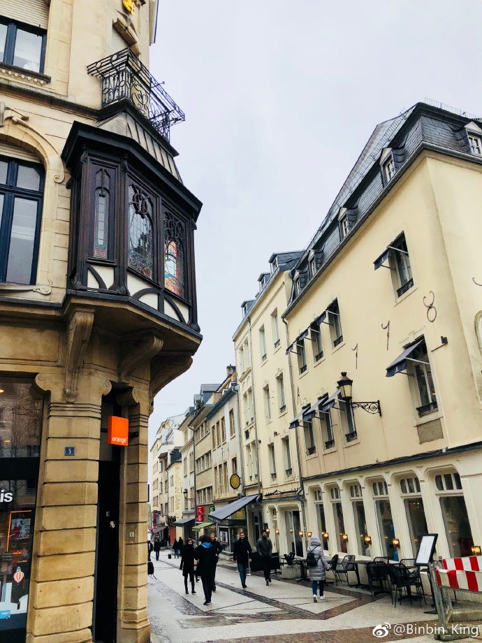 ¬ɭ����ʵ����ˮƽ ��͹��ʣ�ȥ¬ɭ����һ������������Ǯ