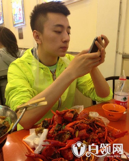 ʦ��������ϼ�� �Ա����ˣ�ʦ��Ϊʲô�˳�����Ȧ