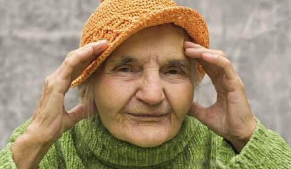 �������ǳ��ֻþ�,�������� ���շ�Ӧ���������ٽ����Ĺ���ǰ��