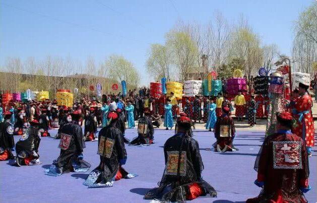 ���¾������ϻ������� �Ѿ����ˣ����¾���������ʲô