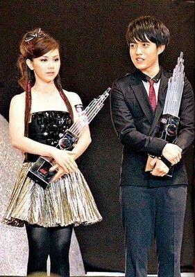 ��嶼κ͵�����Ĺ��� ˭������˭����嶼κ͵�����Ϊʲôû��һ��