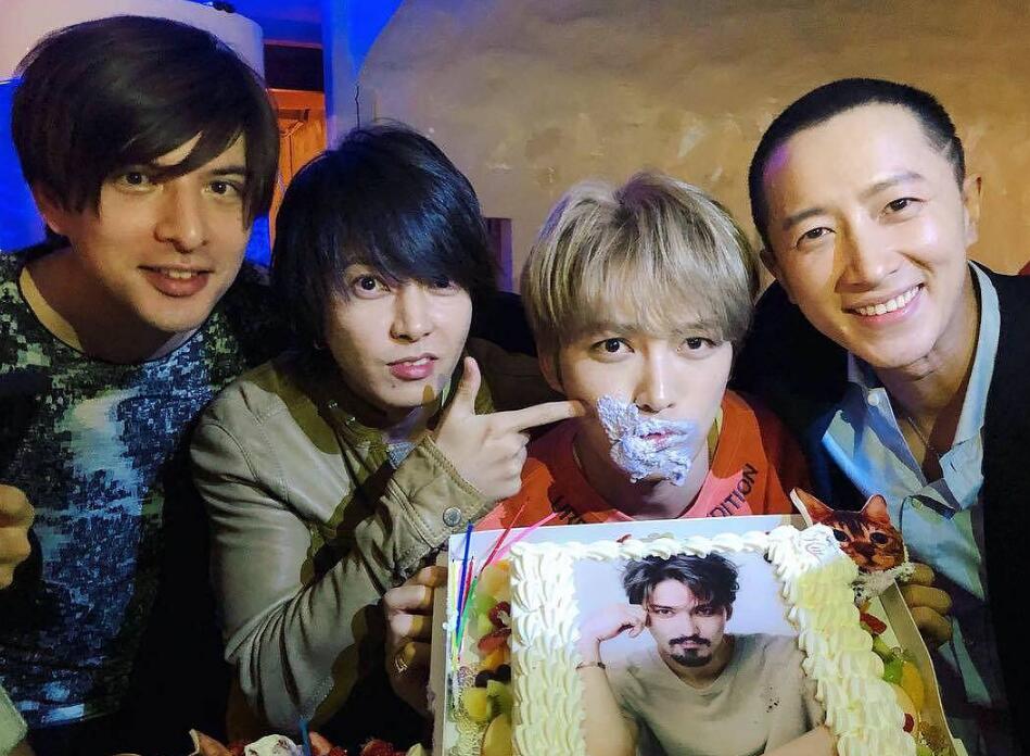 �����кͺ����Ĺ�ϵ ������Ů�����������Ǹ�ʲô��