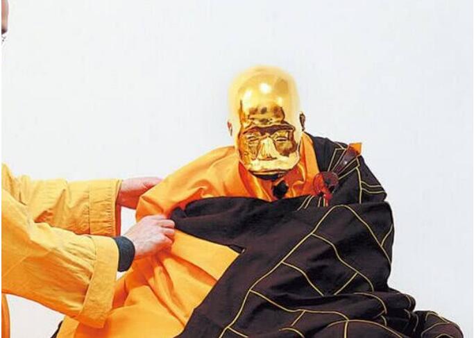 坐缸圆寂是什么意思 僧人丧葬方式:坐缸肉身佛成功率多少