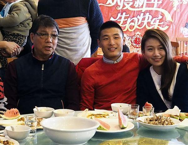 ���ڸ������Ͻ��� �й���ǿǰ�����������ټ�����Ƭ