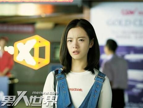 С��ϲ���涡һ�����ɫ��˭�ݵ� ��������������