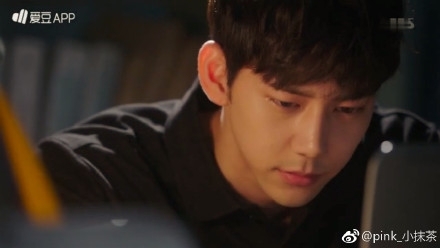 ��ֵĴ����С������߳������������ ���־��ǿ��С��