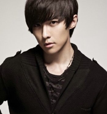 歌手唐禹哲资料简历 高颜值及忧郁王子风俘获大批粉丝