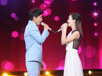 ��Ѻ���Ů������˭ ������С������һ���ˣ�