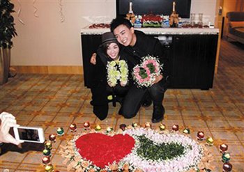 ��Ѻ���Ů������˭ ������С������һ���ˣ�