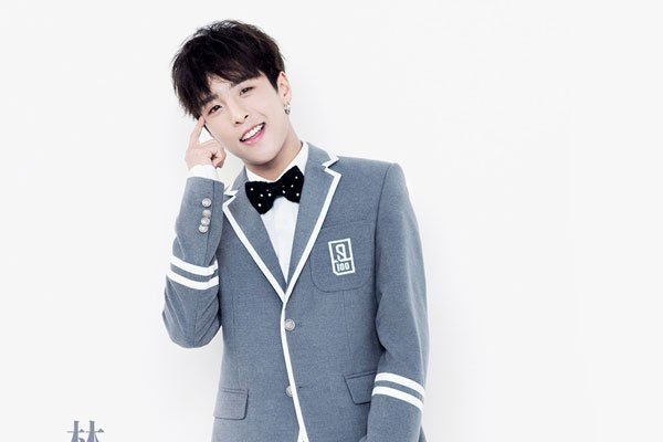 �ֳ��󱳾����� ����ʵ�����ǲ�̫��