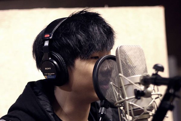 �׾ٸٺͳ���ʲô��ϵ ��������ǰ����ʲô������