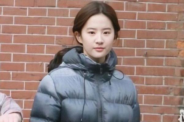 ���������������˭ ��������ֻ���γ���